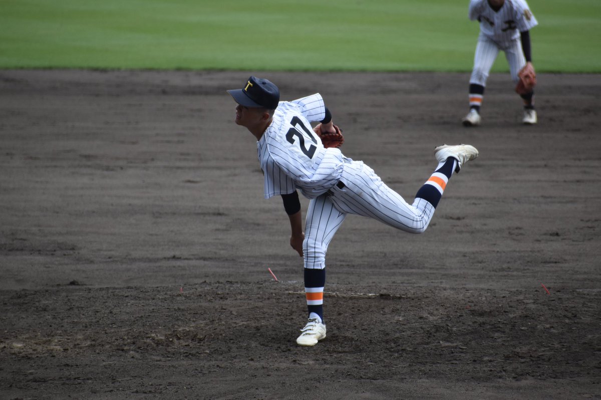 OkikohBaseball's tweet photo. 【春季大会】3月21日

初戦突破‼️
沖工 4ｰ3 八重山農林

次の試合も全力プレーで頑張ります。
応援よろしくお願いします🙇 https://t.co/QlV6Yscw94