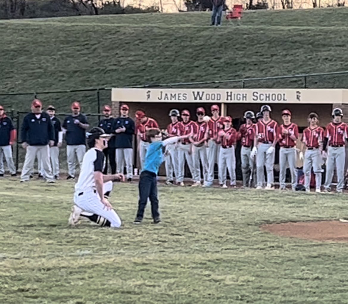 Adrian Pullen tweet media