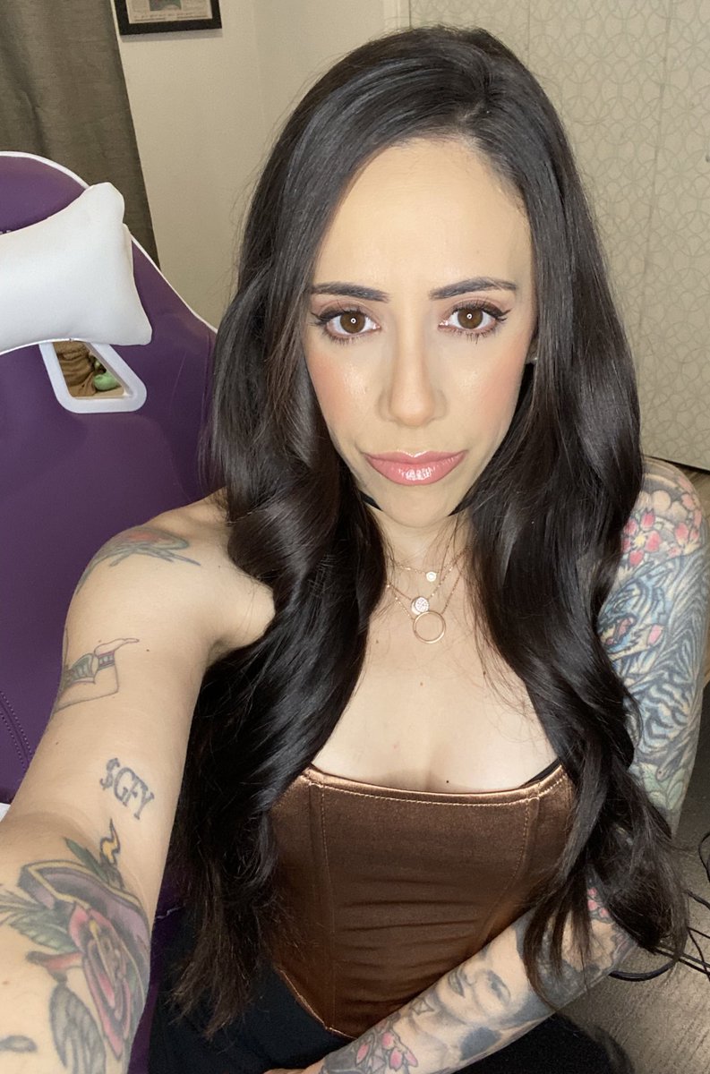 GN

✨insert something witty✨