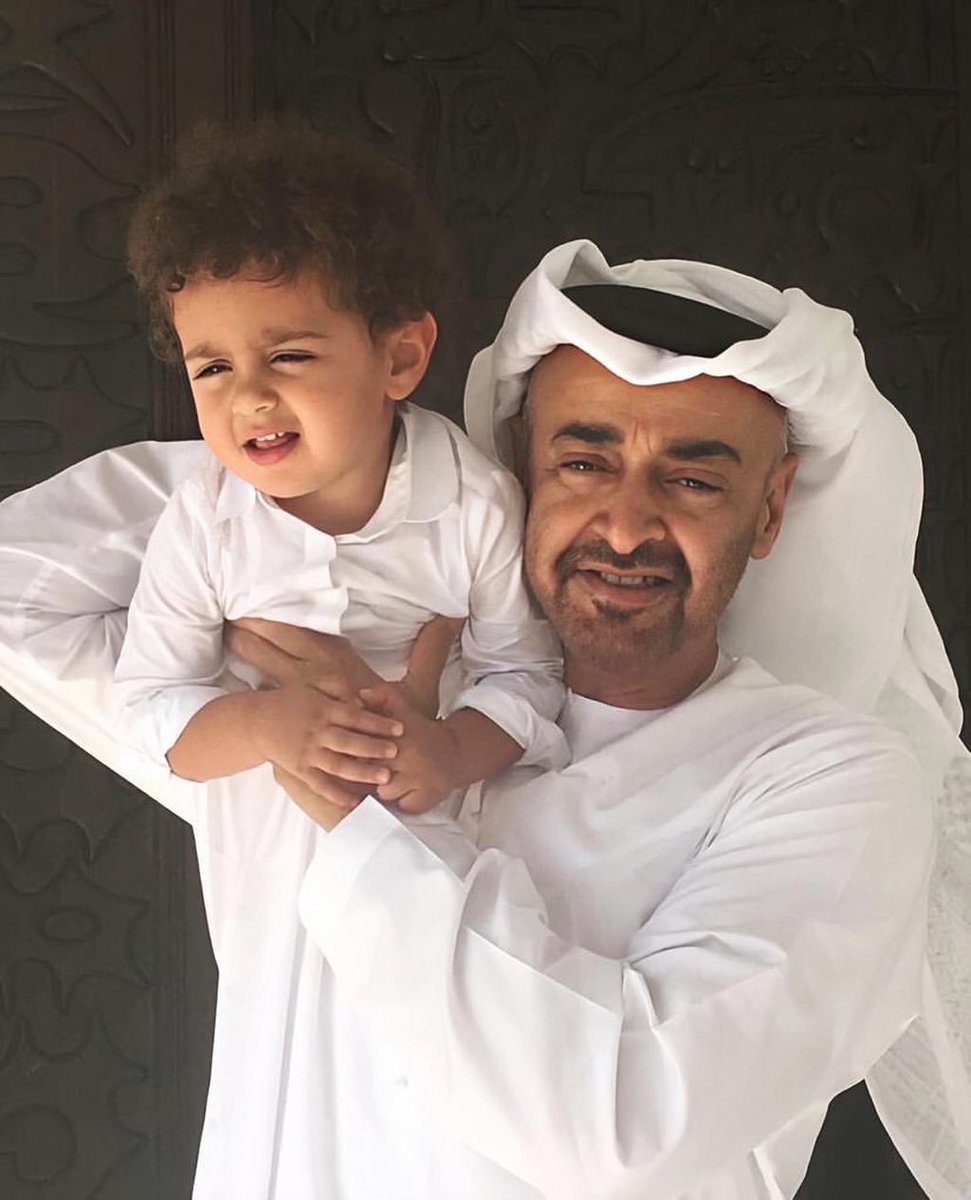 نـبـض الـوطـن 🇦🇪🤍..