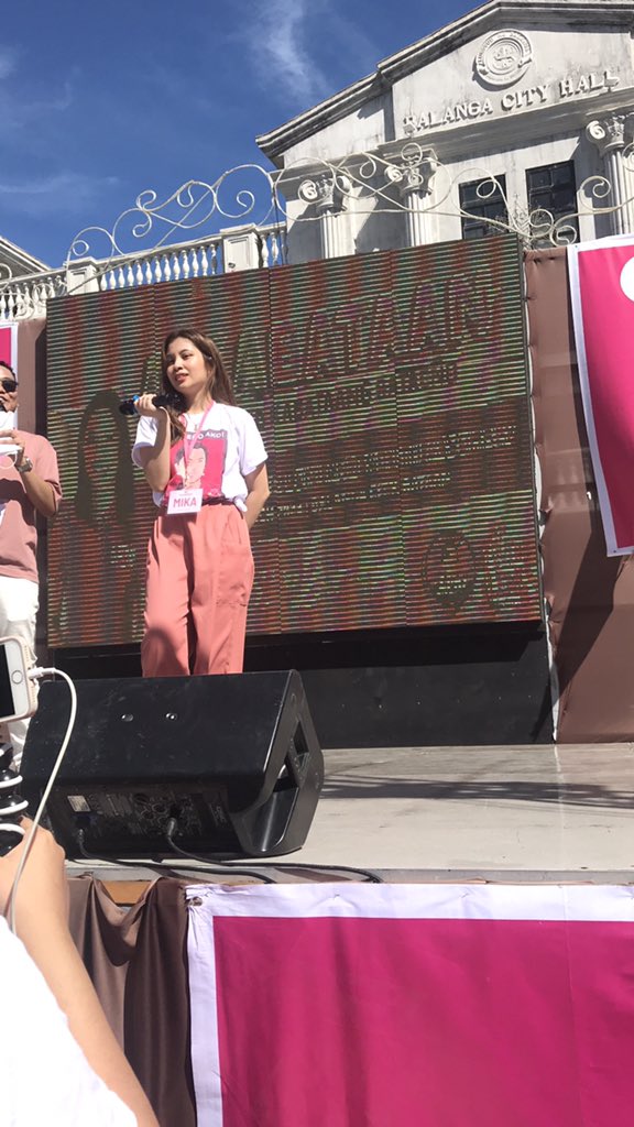 Itsurgirlbien_'s tweet photo. I stan the right girl 🎀💗 host yorn? @iamikapajares https://t.co/8U0aaHsyJR