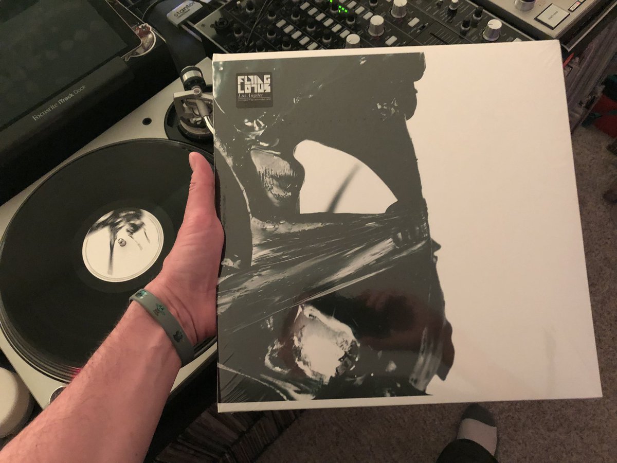 plploops's tweet photo. FlyLo on the decks #flylo #flyinglotus #losangeles https://t.co/3YzN7Wy0Sb