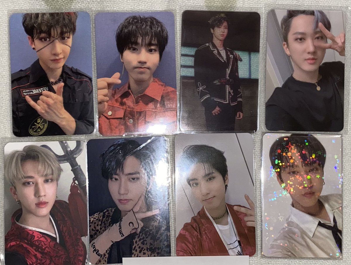 hvngos's tweet photo. selling skz pob and polas

pob: $17-35
polas: $13
kr album pc: $6
tw album pc: $30
id frame pc: $2

priced not including shipping
usa based

wts lfb stray kids subk clio beyond live noeasy taiwan skzoo skzx withfans aladin apple music golive inlife 스트레이키즈 양도 https://t.co/6Mf69Vvi4s