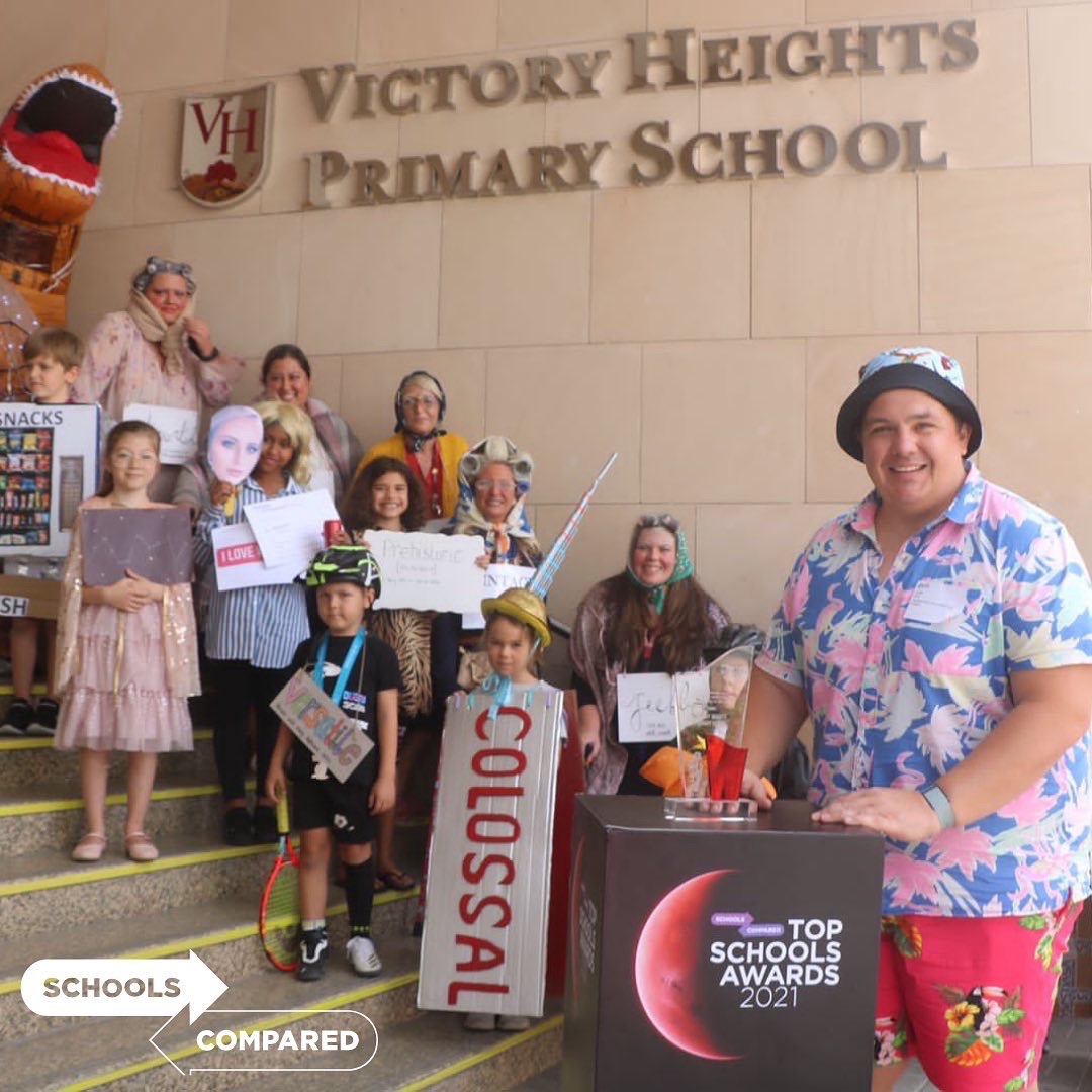 SchoolsCompared's tweet photo. SchoolsCompared Top Schools Awards 2021-2022 Winners: We were delighted to present Victory Heights Primary School with their award for Best Primary School in the UAE 2021-2022! @vhpsprincipal @VHPS_DeputyHead 

#SCTSA21 

https://t.co/rKdiJqLWU1 https://t.co/BZ0yKquCke