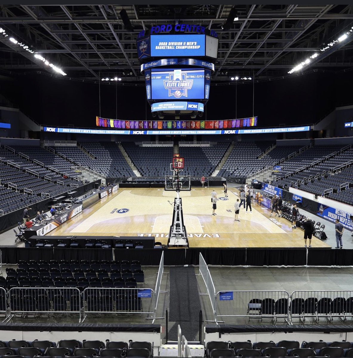 MikeDavo17's tweet photo. STRIKE THREE ?!?!?!
โโโ
For those of you askingโฆhere is the MBB @NCAADII National Championship game floor (Left) and WBB National Championship game floor (Right)
(both pics taken today) https://t.co/QPbkEWmPP4