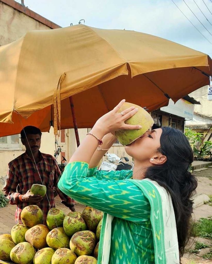 #LiveGreen #ZeroWaste 'The best way to drink coconut water is directly. Ugliest way is with a plastic straw', says IFS officer Swetha Boddu. We agree, don't you? #WorldWaterDay #SaveWater