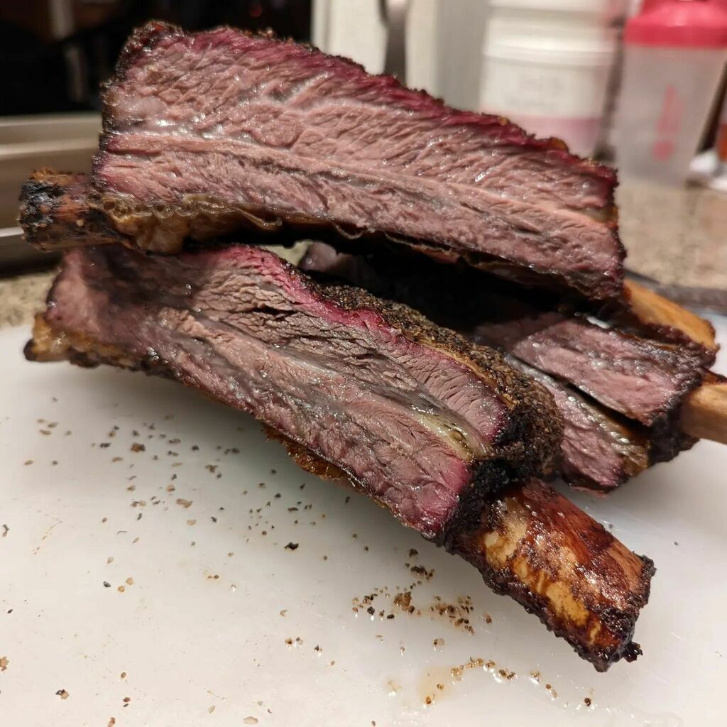 bisicoder's tweet image. Here&apos;s your guide on how to drive a puppy crazy when you&apos;re dog sitting. instagr.am/p/CbZEUbAOFy2/