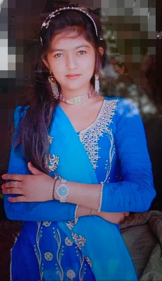 BattaKashmiri's tweet photo. Being born a Hindu is a curse in Pakistan. 💔 https://t.co/Xps3CzdfzN