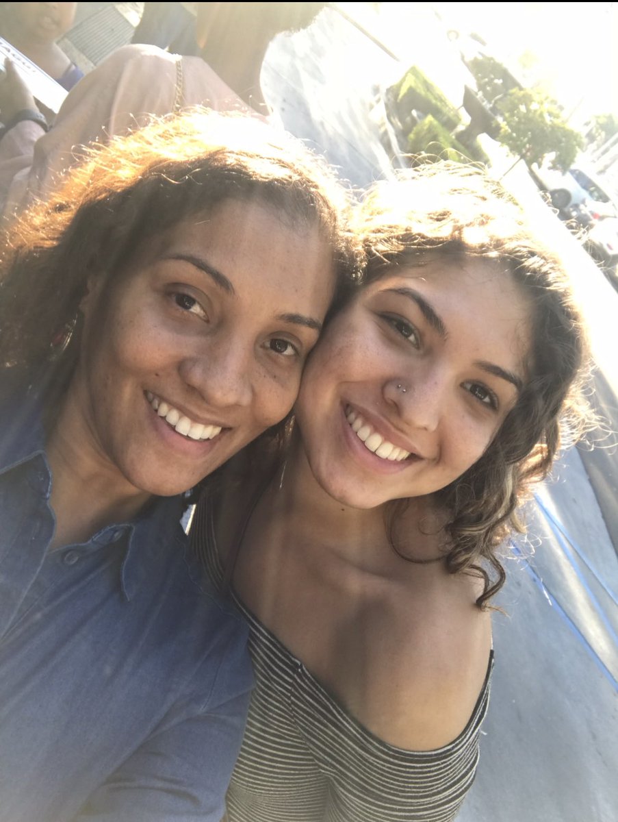 NicolRHoward's tweet image. Yelling happy birthday to our kind, beautiful, and brilliant, baby girl! 🎉 My goodness how time flies. We love you!