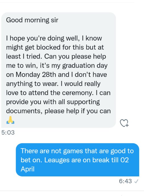 zubenathihlong2's tweet photo. Goodmorning Fam.
What can we do for this young person? I know this pain I went to my Graduation Ceremony with old clothes covered them with my Graduation Gown. The pain of seeing your peers in new clothes 💔💔💔. Eish hence i don't like DMs now am touched ekuseni nje. Plz help🙏 https://t.co/l2rurdkJM0
