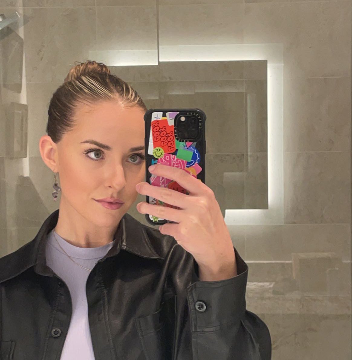 delalexander_'s tweet photo. i look really good in this https://t.co/4myiakgkw2