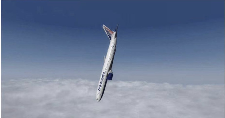 Catcatcatiecat's tweet photo. We always think we still have many years ahead, but you never know what’s coming next. R.I.P.
#flightaccident 
#kungmingtoguangzhou
#rip
#StayStrong https://t.co/bSnh7TnAJB