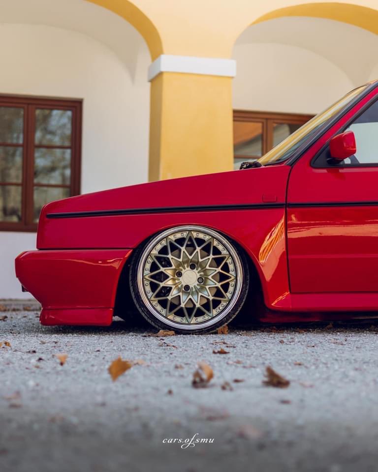 EpicDubs's tweet photo. ๐ฅ
#VW #Volkswagen #Mk2 #RallyeGolf #Mk2Rallye #VPwheels #VwGolf #Stance #DubLife https://t.co/jHUqMRrUq9