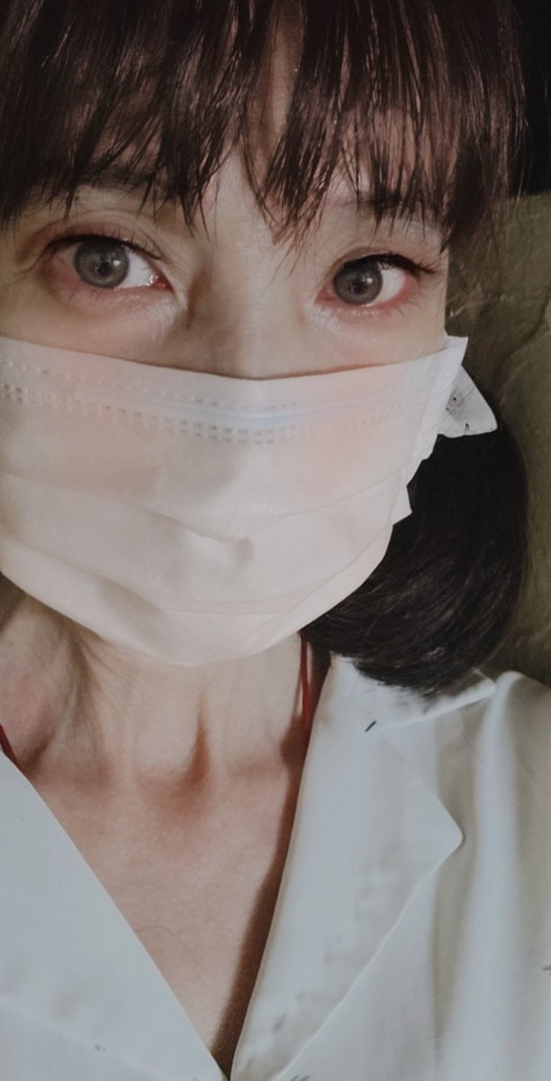 suchiyu212's tweet photo. @shfly3424 Dear handsome Yesung
 Good afternoon

Just saw the news from Ukraine

 I cried🙏

getting ready to work
 We have a nice day🌟

#Yesung https://t.co/JmNsigyaht