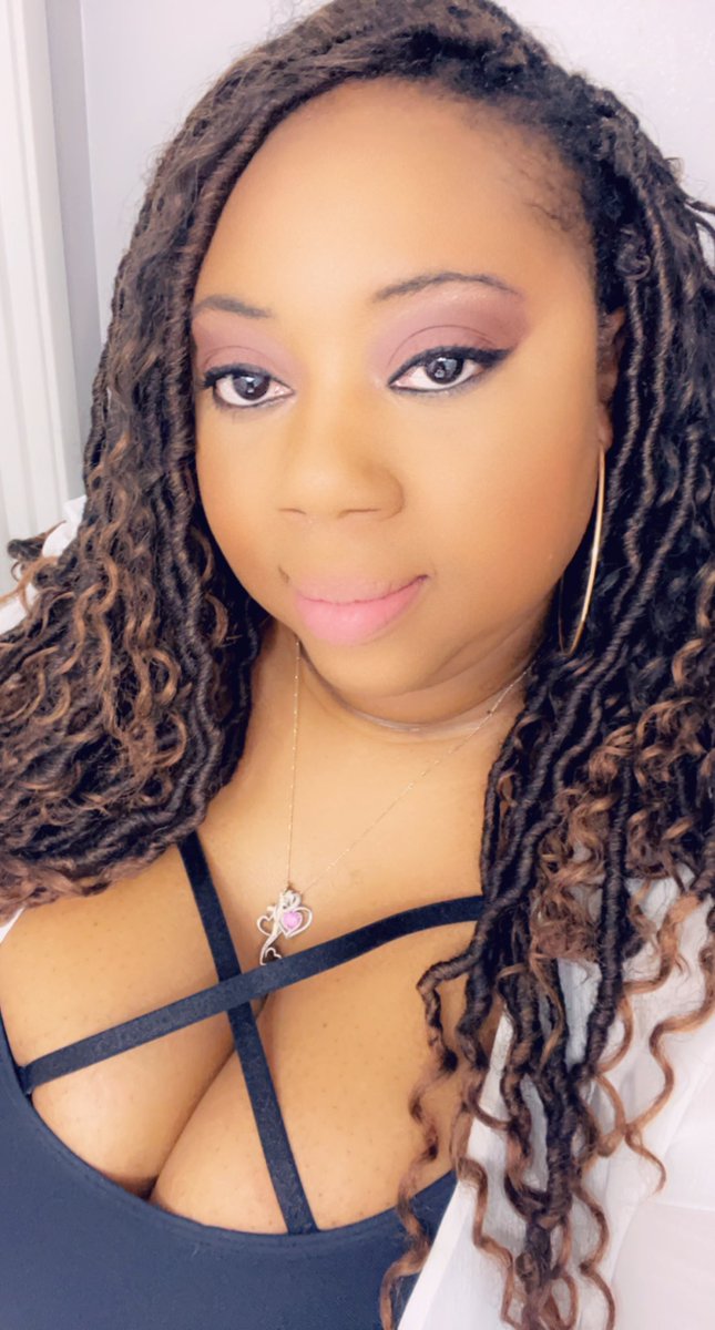 Capricious33's tweet photo. Did yall miss me!!! #bbw #BlackWomen #missedyall https://t.co/DUDCIzYvEf