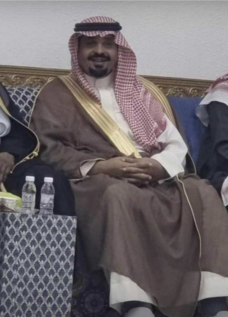 Al3beid1270's tweet photo. لله ما أخذ ولله ما أعطى وإنّا لله وإنّا إليه راجعون، رحم الله ﷻ  الأستاذ: عبدالعزيز عامر آل عبيد وغفر له، وتجاوز عنه وجعل�� في عليين.

"العزاء لكافة الأسرة والأقارب والأرحام"

وسيصلى عليه بإذن الله بعد صلاة العصر في جامع الراجحي في الرياض https://t.co/IyPJZZW5Bt