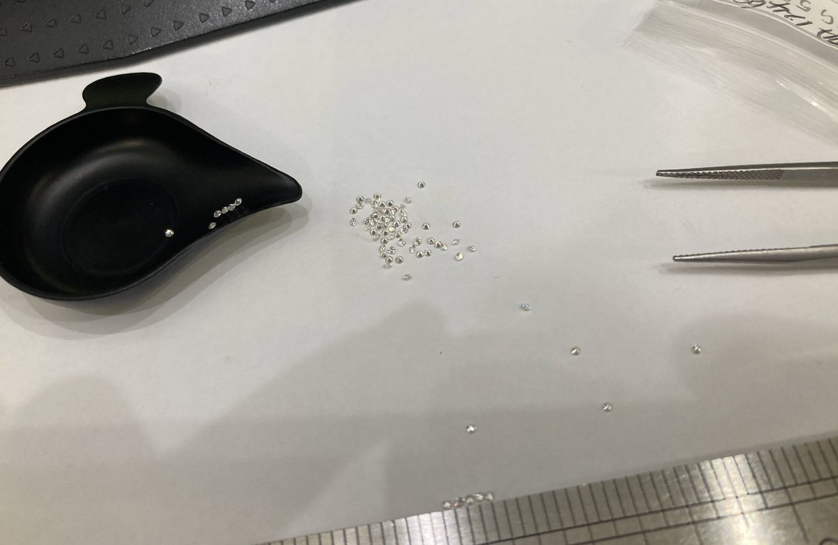 Talyeni1's tweet image. No one sneeze……
#diamondsorting