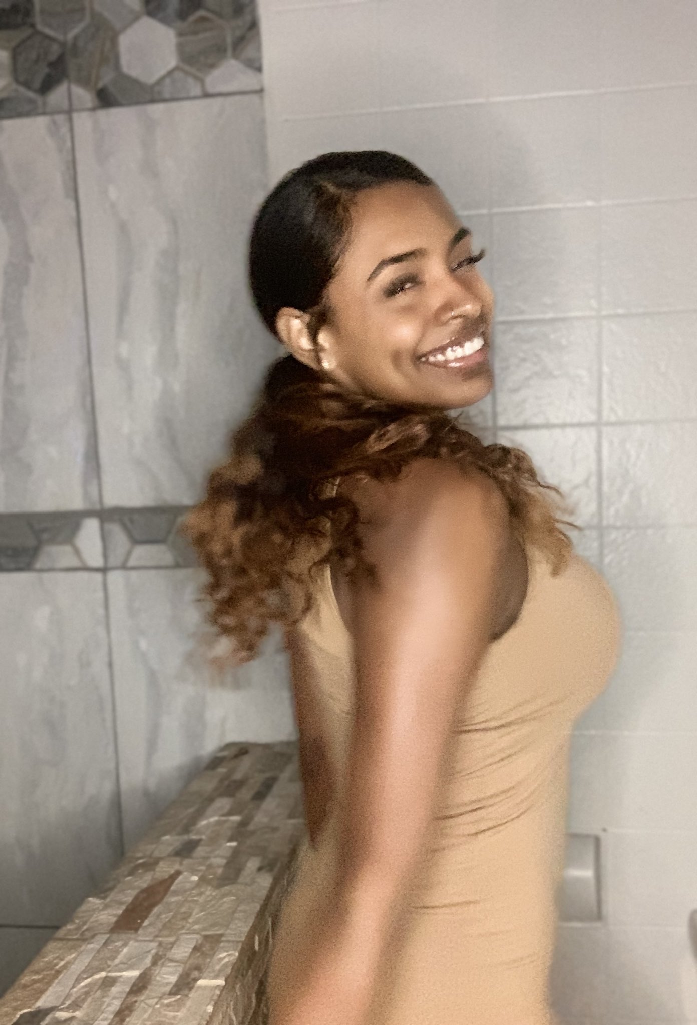 Exposed: The Real Naomi_Bbyyy Onlyfans - g884m29