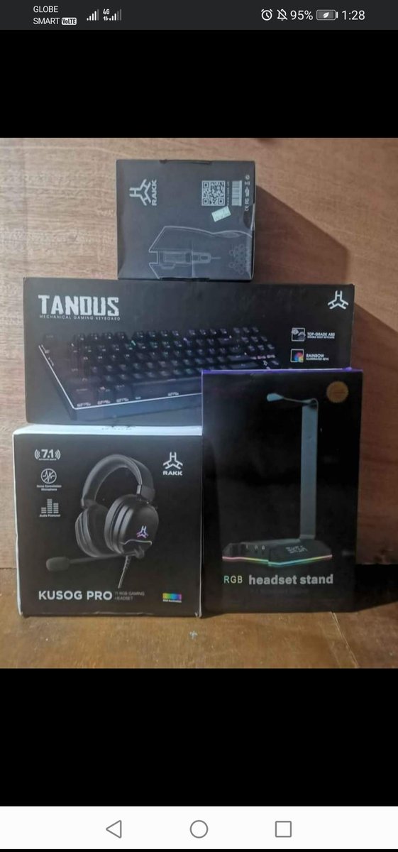 regz1307's tweet photo. Baka po gusto nyo.. Presyong kaibigan lng. Dm me for those interested. 
Selling for package bawal po tingi. ✌️ No issue po yan, bago lang po, di pa nagamit.

RFS: Di na natuloy mag build ng PC. 
Meet up only.

#helpingafriend
#JustDmMe https://t.co/SNwirgUlkP