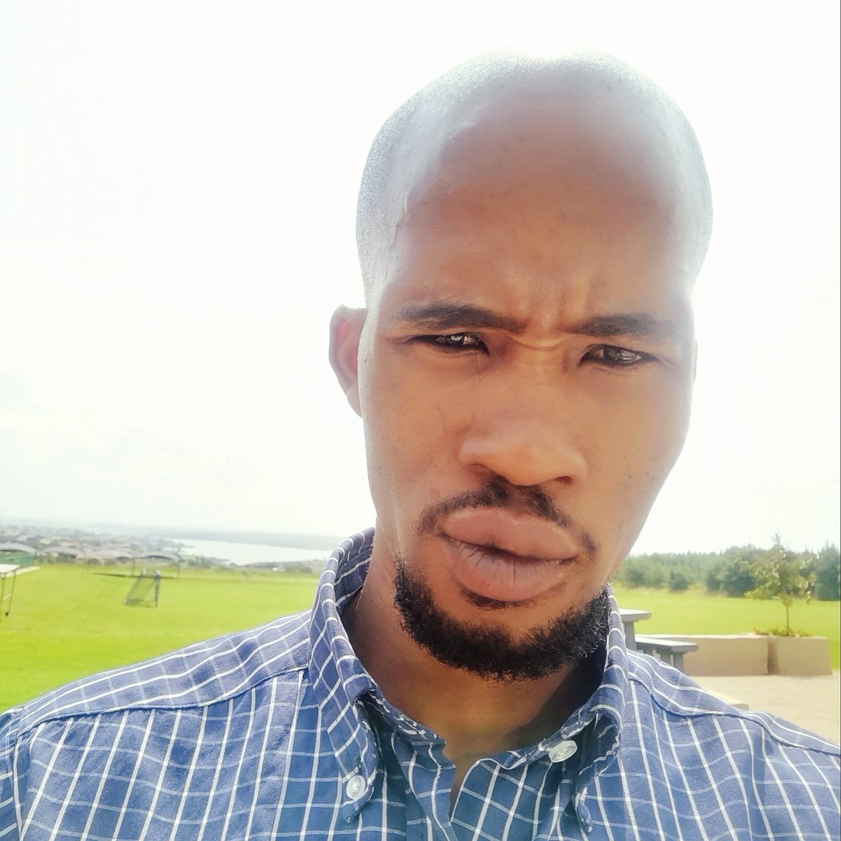 Walter30607396's tweet photo. Testing the water #UmjoloWithAzola https://t.co/3TmiCNDrG7