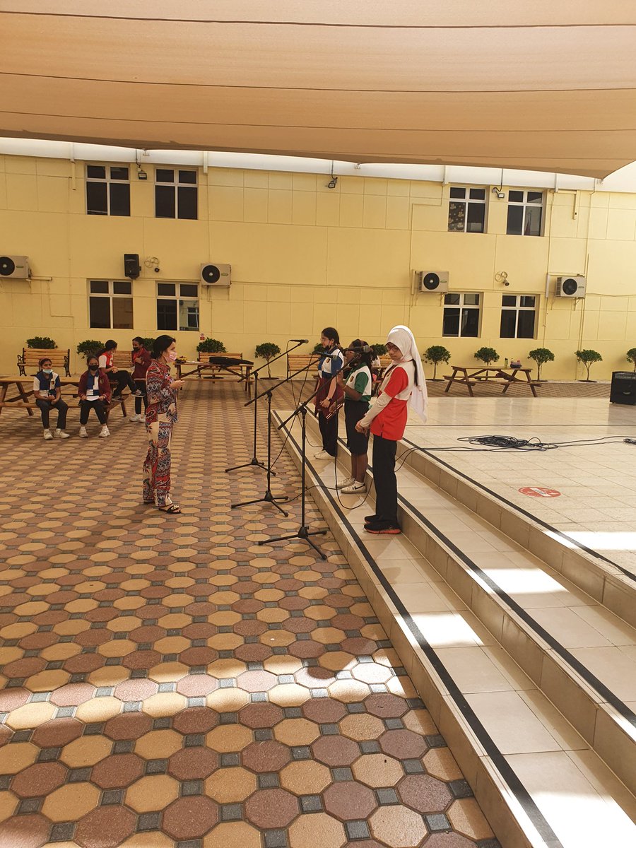 PrincipalCIS_SB's tweet photo. I am so happy to see sports morning, with an emphasis on fun and participation, taking place on the field for year 7 and 8 today and music lessons out in the quad https://t.co/7oSWhdSIsc
