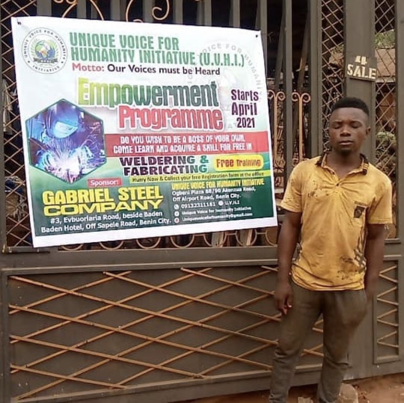 UniqueHumanity's tweet image. UVHI 2021 empowerment program 💚🧡

If you are interested in learning the handwork of welding and fabricating in 2022 just inbox us 📨