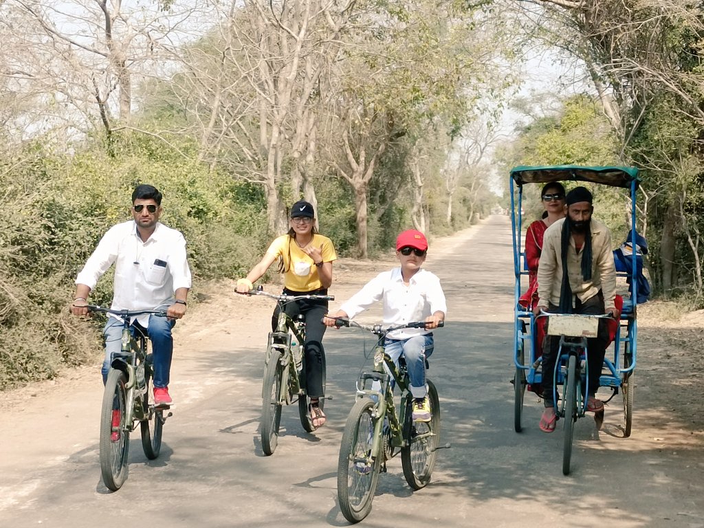 YJakhar's tweet photo. Visiting AGRA &amp; BHARTPUR with FAMILY https://t.co/wT32CkMZKH