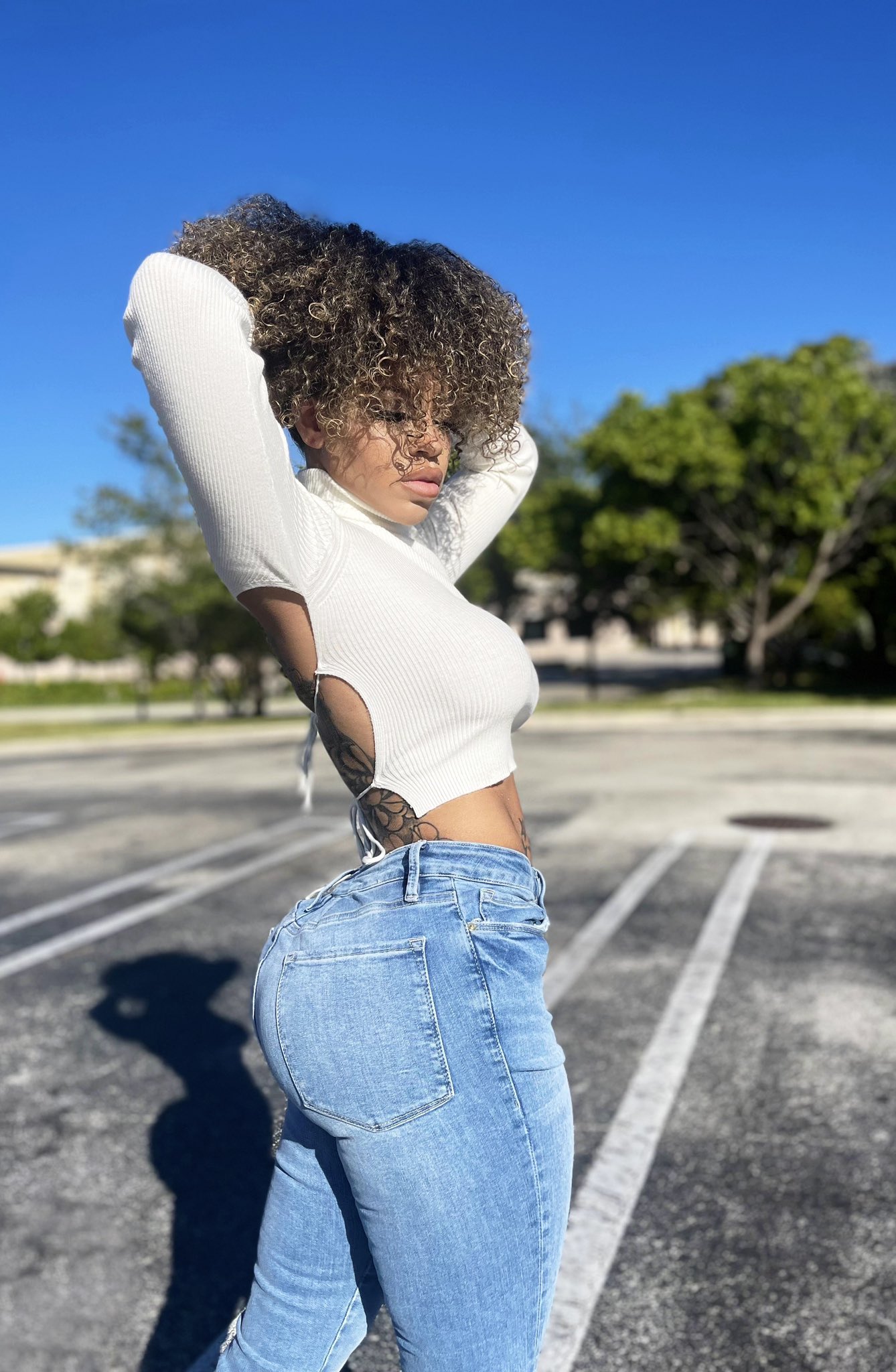 👑 Rachel Fit 👑 on Twitter "Do you like me in jeans? All of my