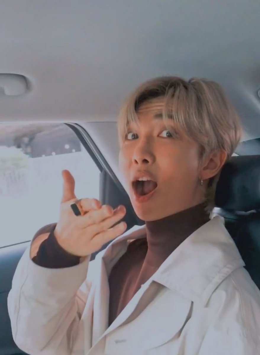 joonieStanner's tweet photo. hi everyone !!
 This is a new account dedicated to posting #namjoon pics.

Pls rt &amp; like to support 💜 https://t.co/V1kuqw6BuP