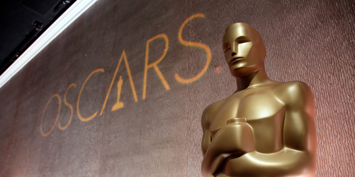gadgetmanjay's tweet photo. Tech Update:  The 94th Oscars will honor the best movies of 2022 – here's how to watch Hollywood's biggest night on March 27 https://t.co/xXWqztgxym ...Let's Discuss? #digitaltransformation #digitalstrategy #digitalworkplace https://t.co/Dp6lOOAu86