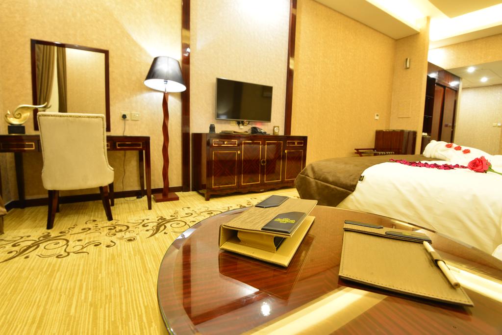 تحتاج لإقامة هادئة ..؟ 
في #هوليداي_الخليج #الرياض ستتمتع بتجربة مريحة ترغب في تكرارها .
للحجز: 0537466333| 011212833
#صباح_الخير