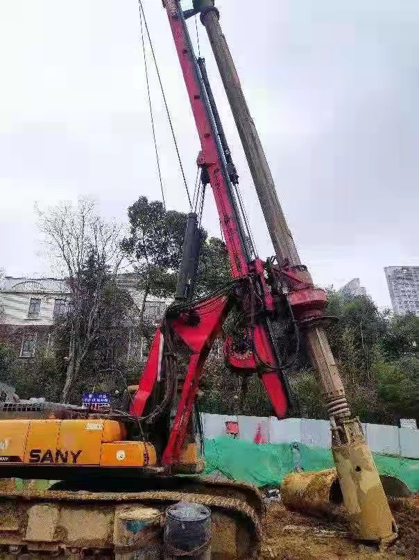 Jessica99854409's tweet image. #Sany 220 on sale, max #drilling depth 56 m, it was manufactured in 2012. Cost efficiency, well come to ask the price.

Whatsapp：+8618570805782

#imachine, your #usedmachine partner. #rotarydrillingrig #drllingrig #SY220 #usedconstrcuctionequipment #roadmachine #mining