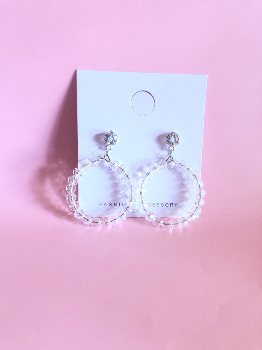 glorygems1's tweet photo. Shop #glorygemsUganda 😍
Price : 10,000/= each
#gems
#jewerlyaddict
#jewelrydesign https://t.co/LfUgmjahIB