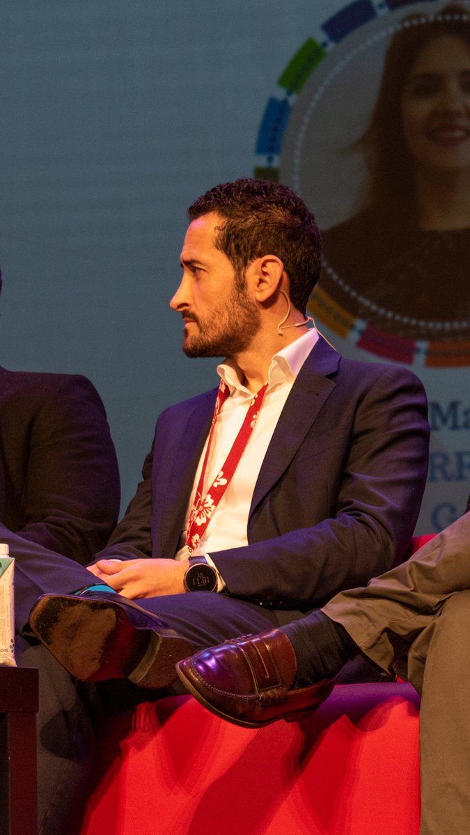 GesaSeguros's tweet photo. 🗣"La RSC es el punto de conciencia de cada empresa y el equilibrio de todas sus acciones" #JoseMadrid, nuestro director de RRHH, da en la clave en el IV Encuentro RSC @AJERegionMurcia
Damos un paso más en #GesaMediación contando con una auditoría interna #EmpresasResponsables https://t.co/7WOB1HbE3G