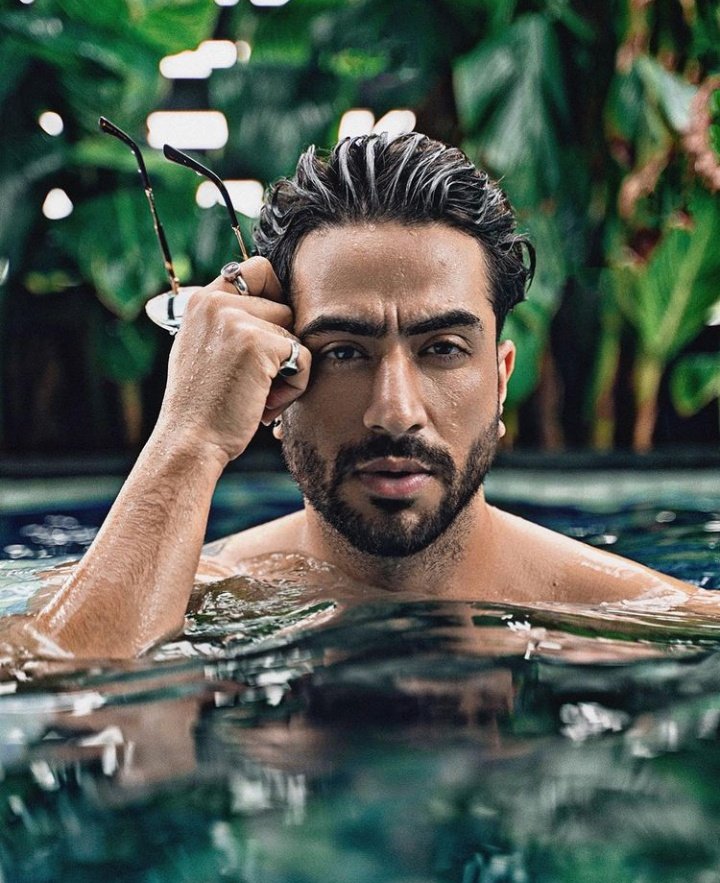 idontcareiiiiii's tweet photo. The Man, The Myth, The Legend. 
ALY GONI♥️

#AlyGoni #FamAly
@AlyGoni https://t.co/hxj2d6tgB8
