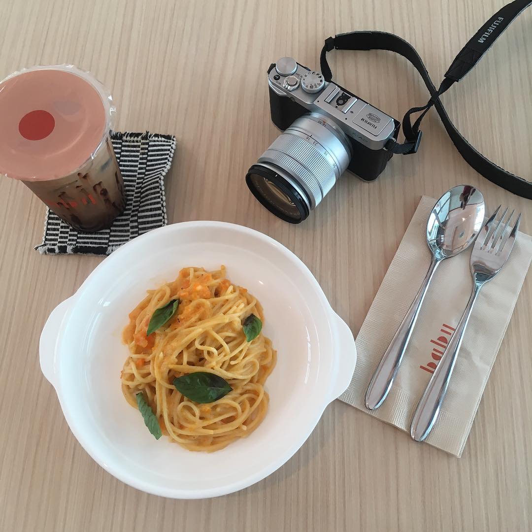 Laylaaly14's tweet photo. Happy for lunch https://t.co/ka9r14VVw1