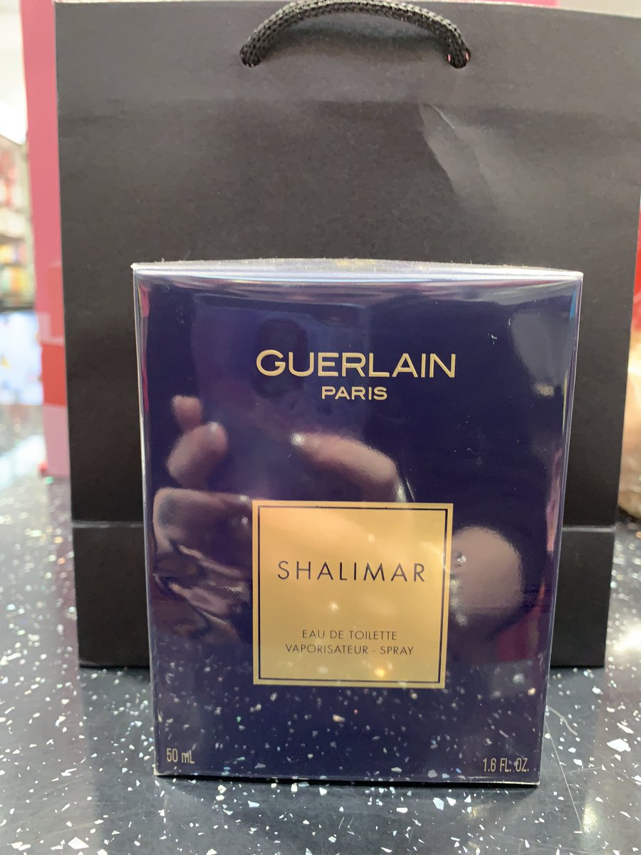 TpsHull2's tweet photo. @ThePerfumeShop we have more than a few perfumes that smell sweet or cake-like so why not come down and try some out. #MariasNFW #tpspeople #TPSNFW2022 https://t.co/XYcY2VpbK6