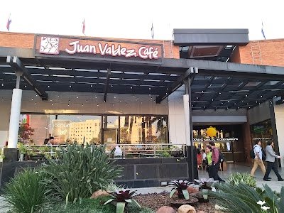 gloriatorras's tweet photo. Dormirán en La Misión.
Y un desayuno fresco en La Quesería o Juan Valdés del #ShoppingdelSol https://t.co/z3nHoCmA2D