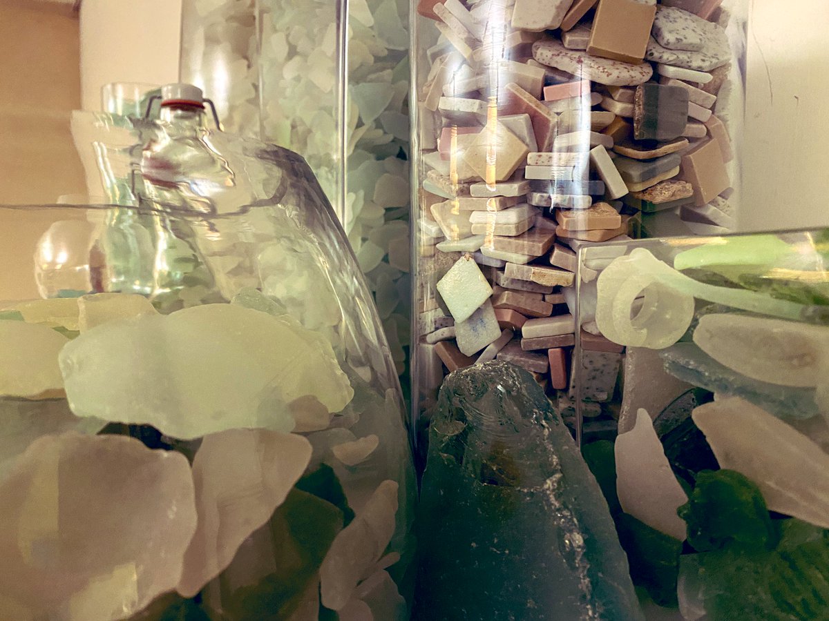 agarrett1212's tweet photo. What have you started creating or collecting during #covid?
My #covidcollection formed through near daily beach combing for Sea Glass which has resulted in this beautiful #covidcreation #wellbeing #edlead #balance #educoach #creativity #peaceful https://t.co/SLw3wgeKpi