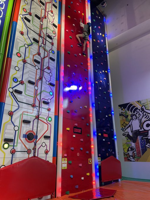 Twitterのコスプレ画像24