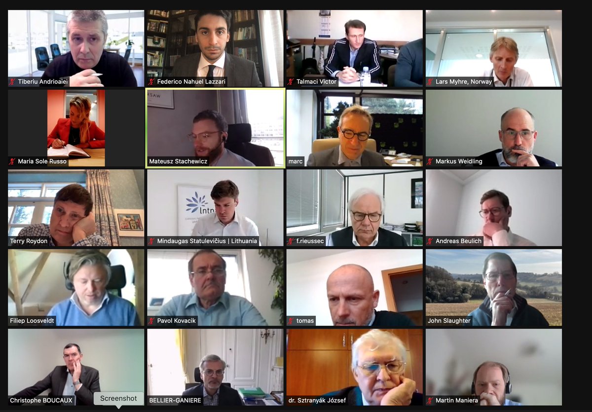 Profitable meeting with housing federations all around Europe, a great opportunity to discuss the Ukrainian refugee crisis and its impact on the housing sector #Housing #HousingCrisis #Ukraine️  #Refugees