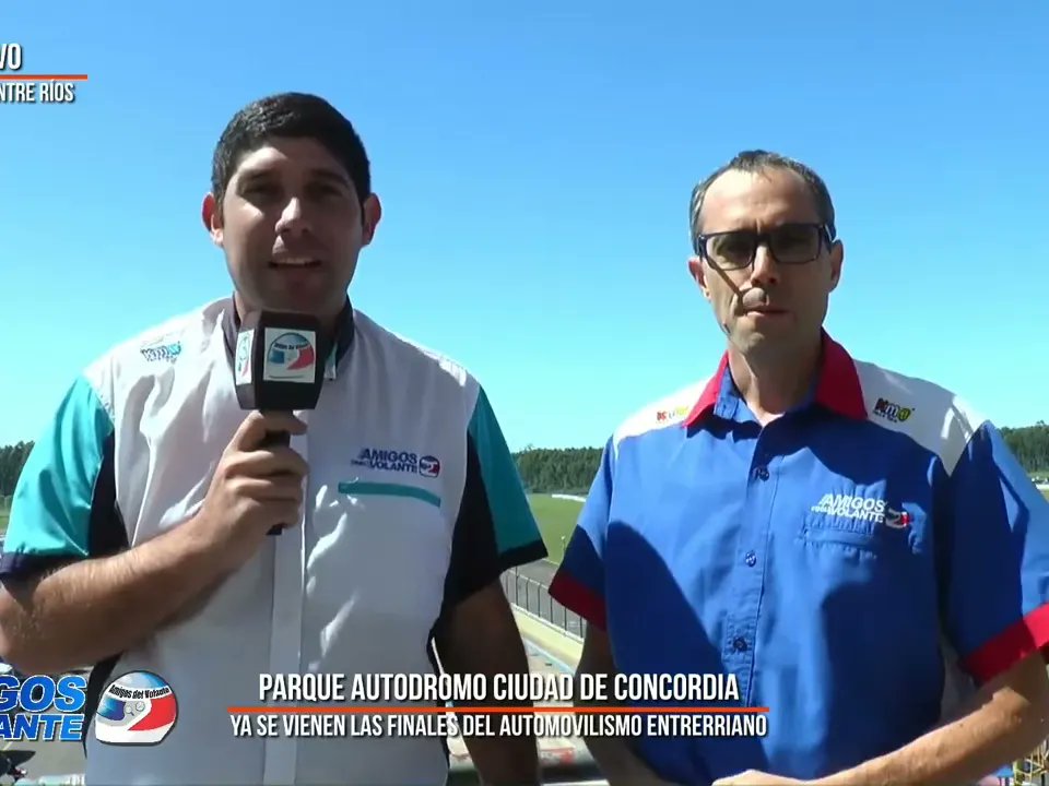 santidalzotto's tweet photo. ✅Paso la primera de las categorías provinciales en #Concordia con nuevos desafíos. 
Gracias a las categorías, auspiciantes y tanta gente que nos siguió el fin de semana. 
🎥Relatando para @advparana, pero como siempre atento a @Bandera_Verdee https://t.co/ootRk0Up3p