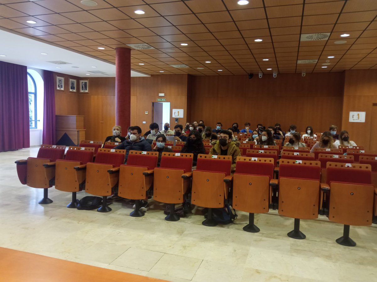 Derecho_US's tweet photo. "II Taller Jurídico-práctico para Empresas y Despachos profesionales". Dirigen las profesoras Cristina Sánchez-Rodas y Carmen Solís. Intervienen como ponentes Pedro Sánchez-Cuerda y José María Salvador-Almeida https://t.co/rQ50cRNBMI