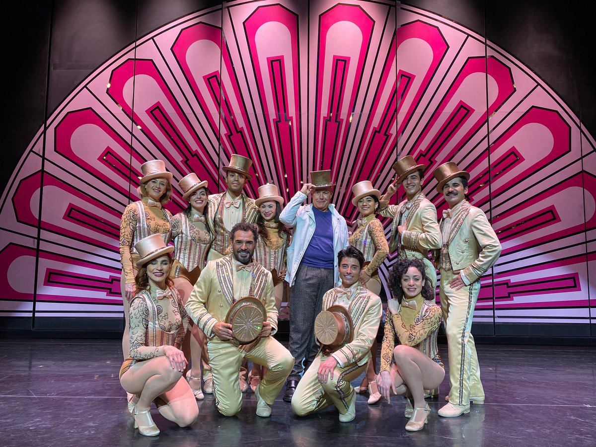 A Chorus Line tweet media