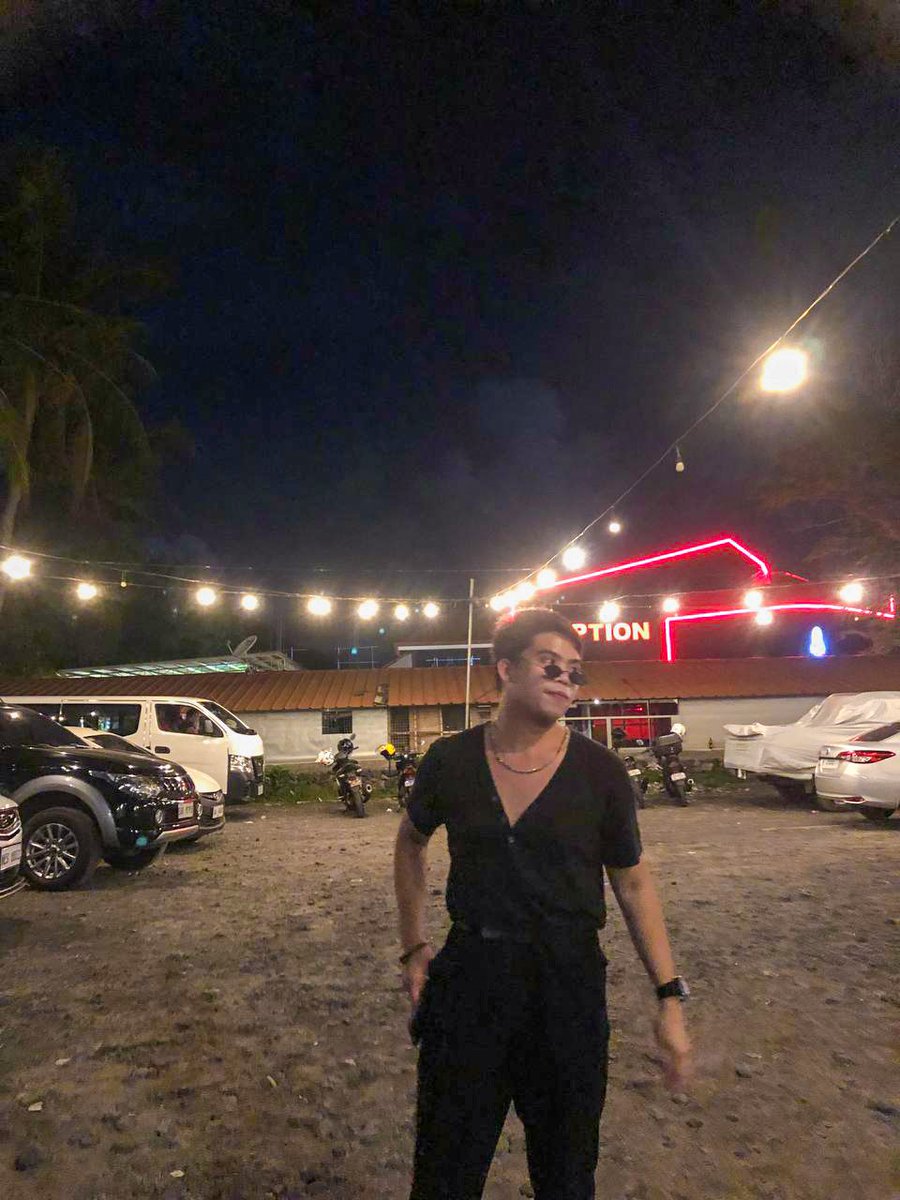 JGApuley's tweet photo. Lost weight to slap those people who bullied me when I was still bigger. ✨ Feeling way confident now, yay! https://t.co/Z6fW9cQUCq