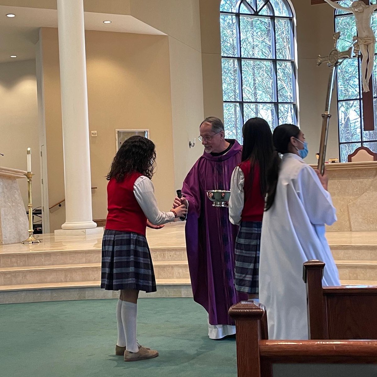 OLV_Tyrone's tweet photo. Thank you Fr John from @SPBCatholic for celebrating mass with OLV yesterday as we prepare for Easter. This is Fr John’s last mass with OLV as we are closing at the end of the year. Fr John’s support of our students over the years has been a true blessing. Thank you Fr John! https://t.co/rz1L8RIuvv