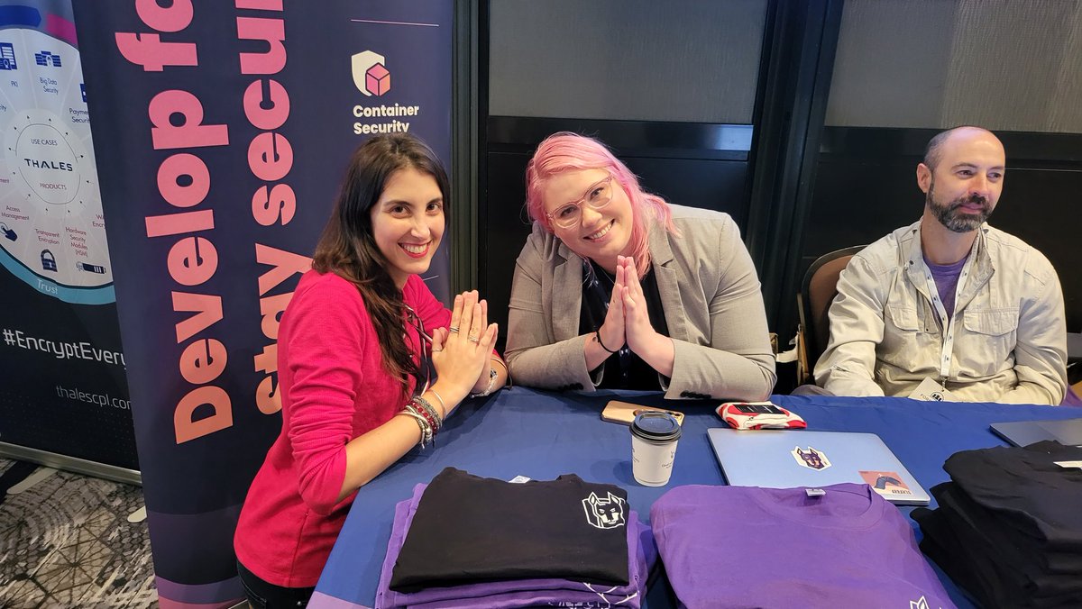 MishManners's tweet photo. So good being back at an actual IRL conference 🥰 not a meetup, not a dinner, a conference!
#DevOpsSummit #Melbourne https://t.co/0dKOyCMYQR