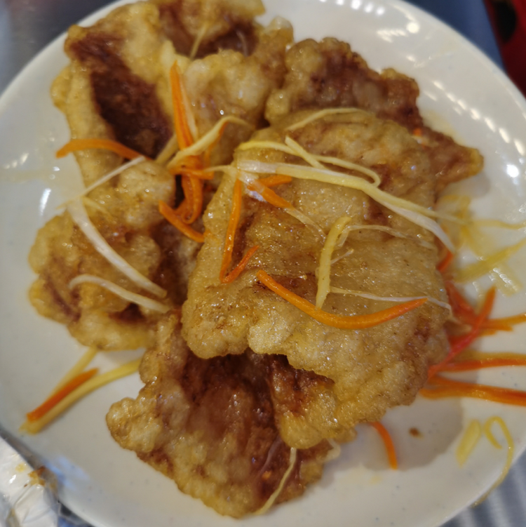 TeresaS39494659's tweet photo. 「锅包肉」guō bāo ròu 
大好物……🤩🤤🥰#中国語学習 #中国語 #中華料理 https://t.co/iSrZQhvS8j