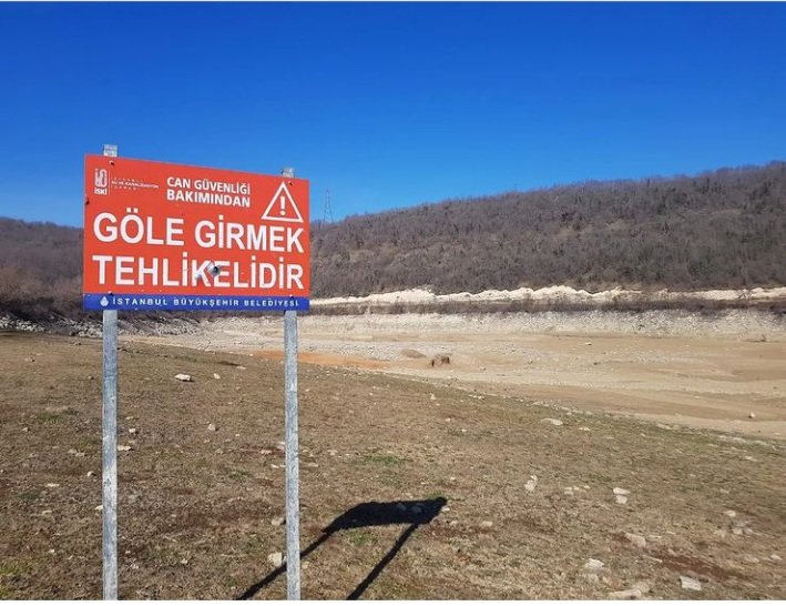 buras_te's tweet photo. #Dünyasugünü Böyle giderse bir gün her türlü ihtiyacımız için su bulamayacağız, çok geç olmadan suyumuzu israf etmeyelim.. ( foto geçen yıldan)
#Istrancalar #Kırklareli #Trakya #longozlar #Su #Dünyasu #doğa #çevre https://t.co/xnnB83tKL7