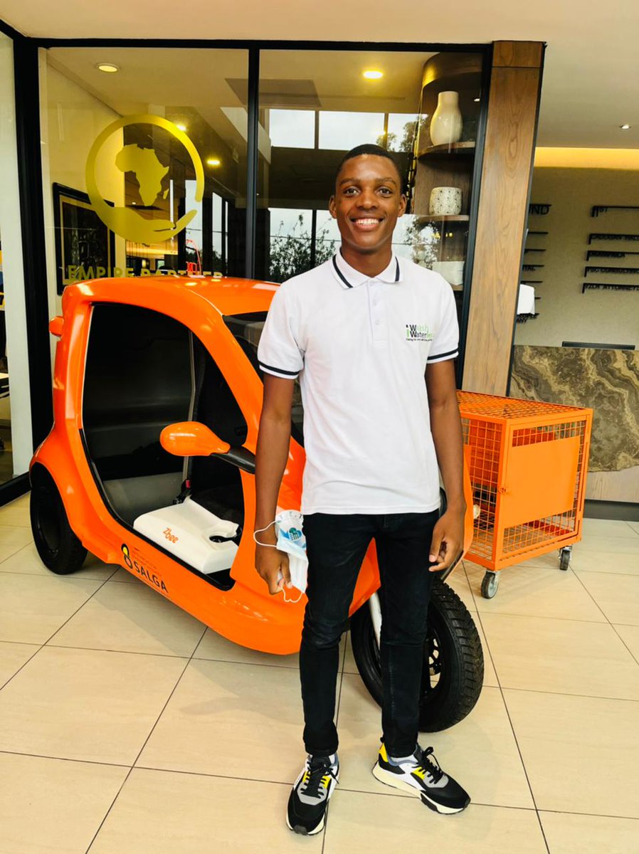 On Thursday last week, I physically came across <a href="/audiobrand/">audiobrand</a> Zbee scooters and fell inlove with them even more. Not only do they look cool but they are the most efficient vehicle for urban city logistics.